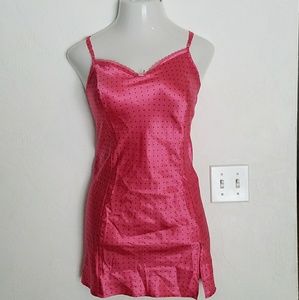 Pink pocodot rob and sleep dreas